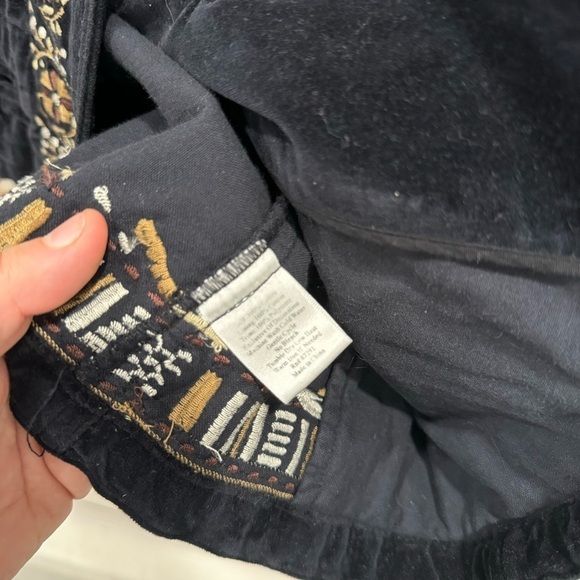 Johnny Was Velvet Embroidered Blazer Jacket 3 Button Black Small - Picture 6 of 7